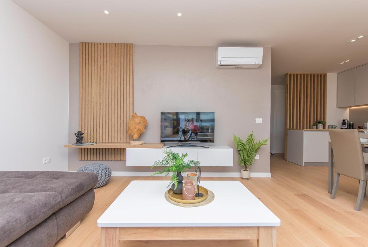 Luxury Apartment See To Sea-Sea&City View マカルスカ エクステリア 写真